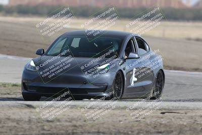 media/Oct-19-2025-Speed Ventures (Sun) [[a6e7fe67be]]/TC B/Session 2 (Outside Grapevine)/